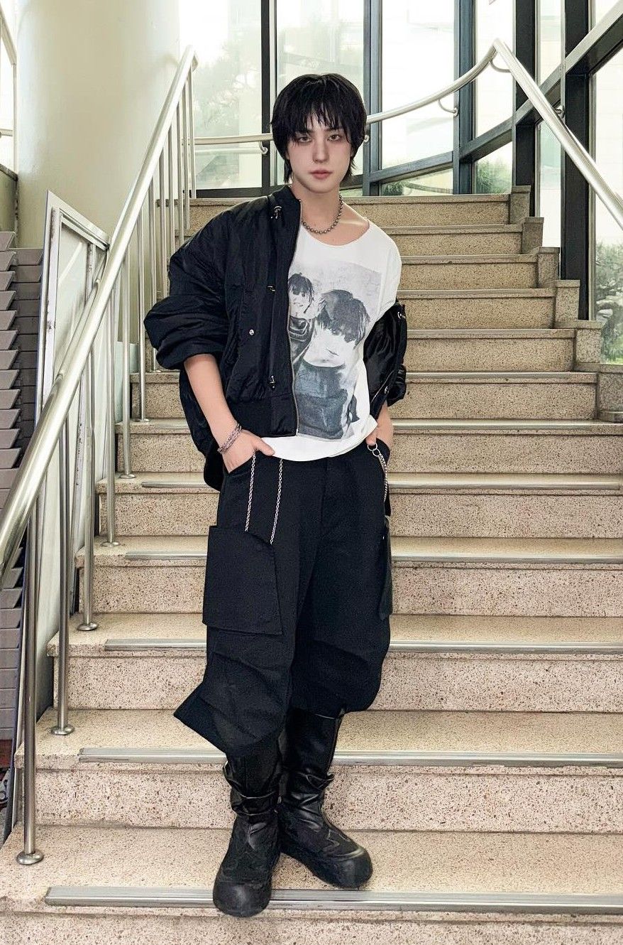 Foto terbaru Taki (&TEAM)