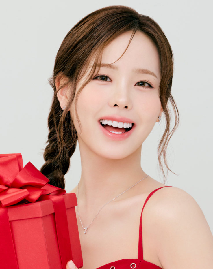 Mako (NiziU)的幕后花絮