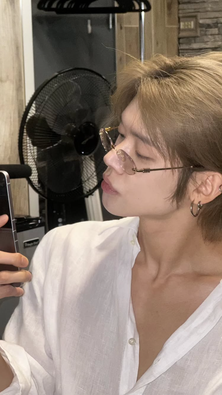 Today's most popular wallpaper in the Yeonjun (TOMORROW X TOGETHER) community