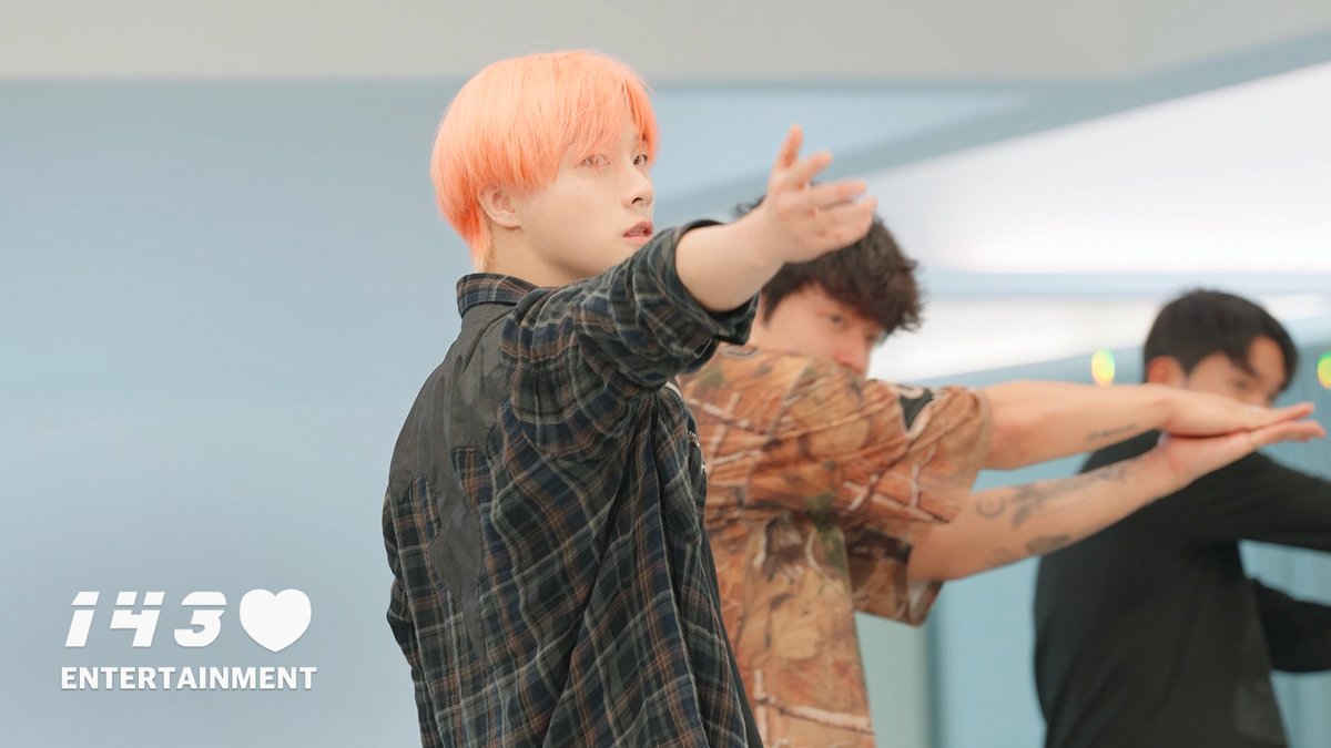 Recent activity shot of iKON