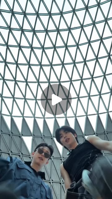 Fan-made special wallpaper for 샤오 (업텐션)