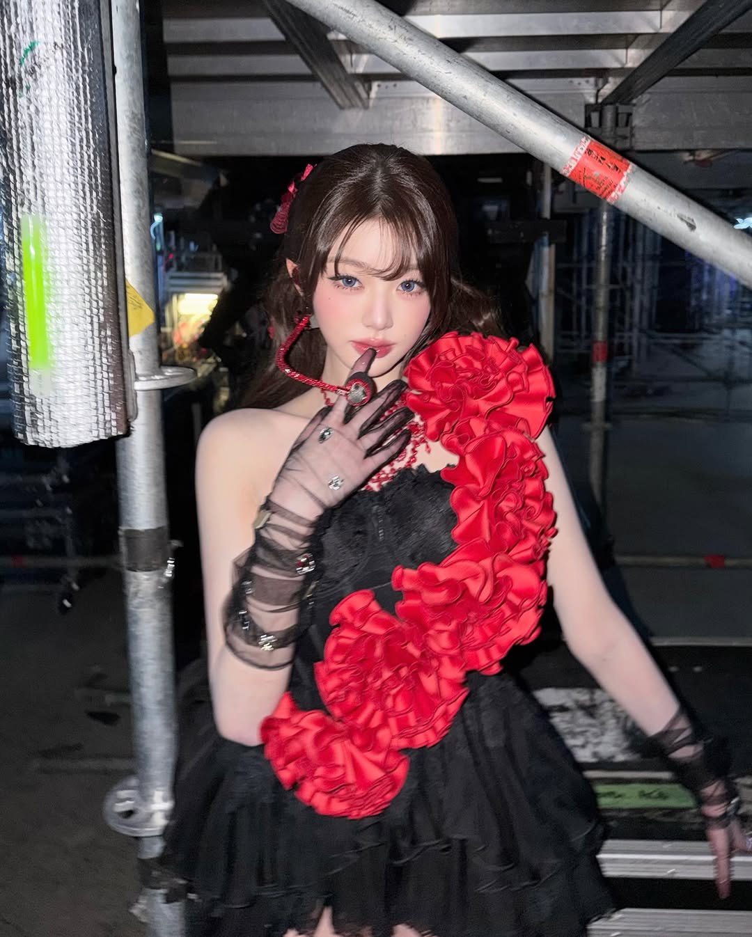 A moment captured by Jang Wonyoung (IVE)'s fan