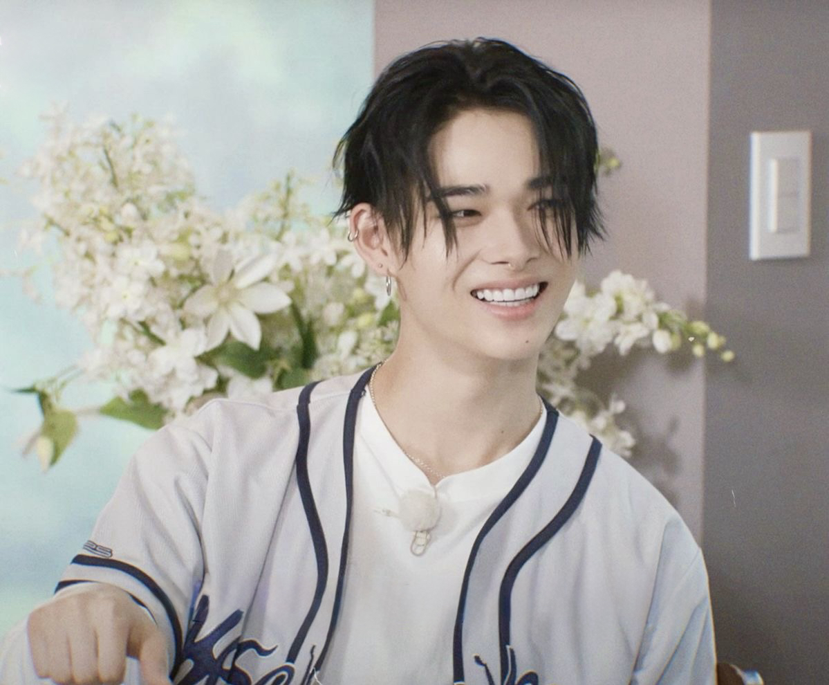 ニキ (ENHYPEN)の舞台裏ショット