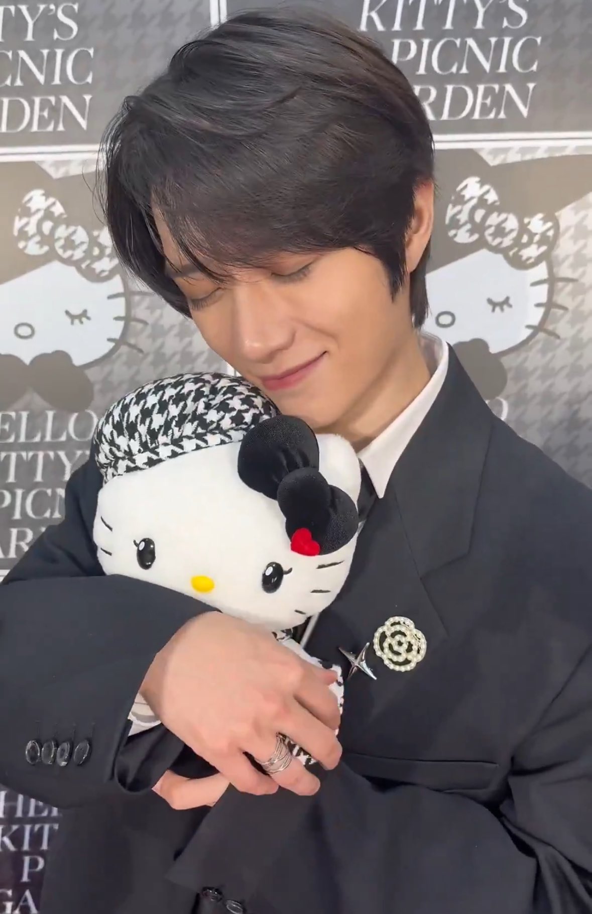 Recent activity shot of Beomgyu (TOMORROW X TOGETHER)