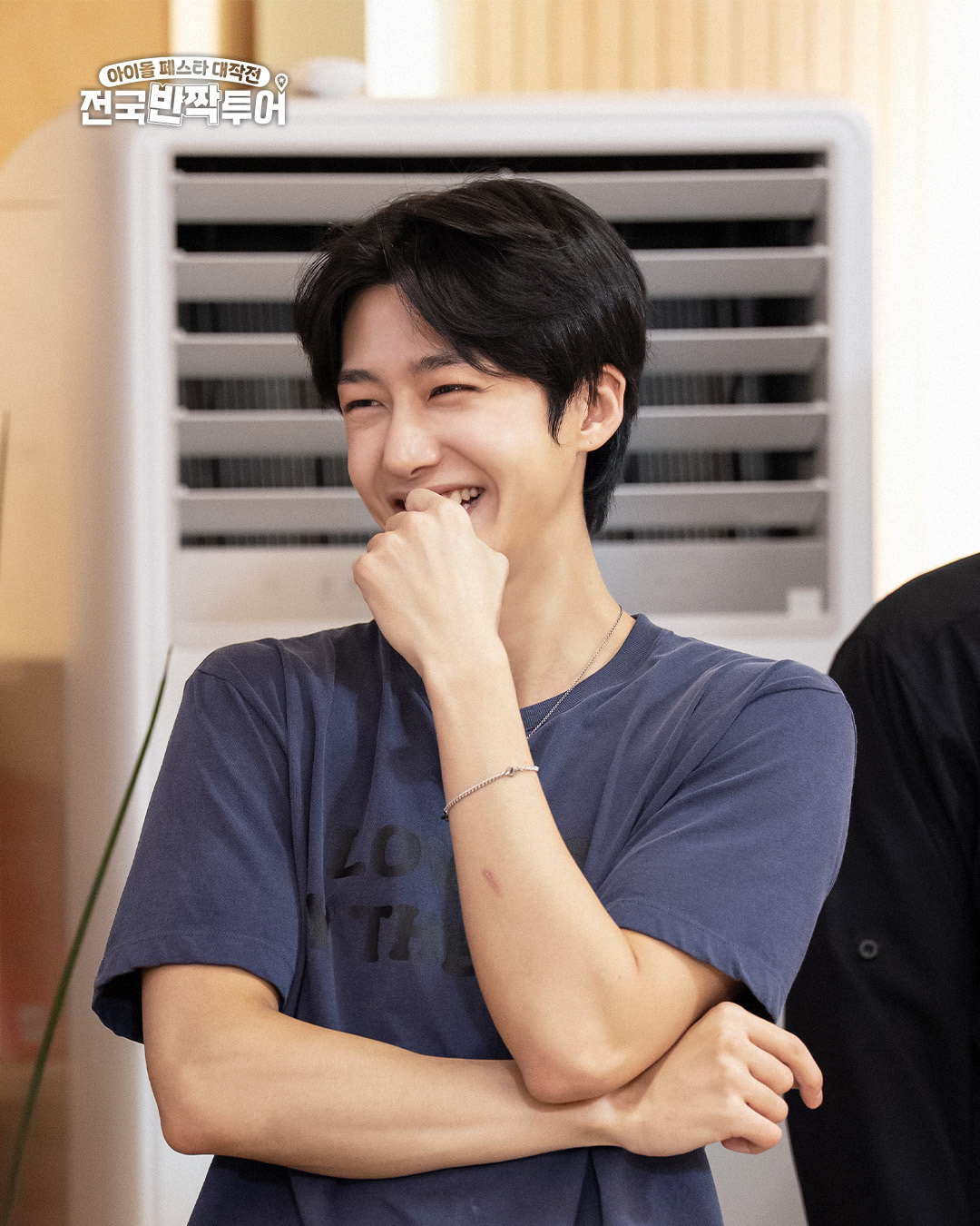 Behind-the-scenes cut of Hyungwon (MONSTA X)
