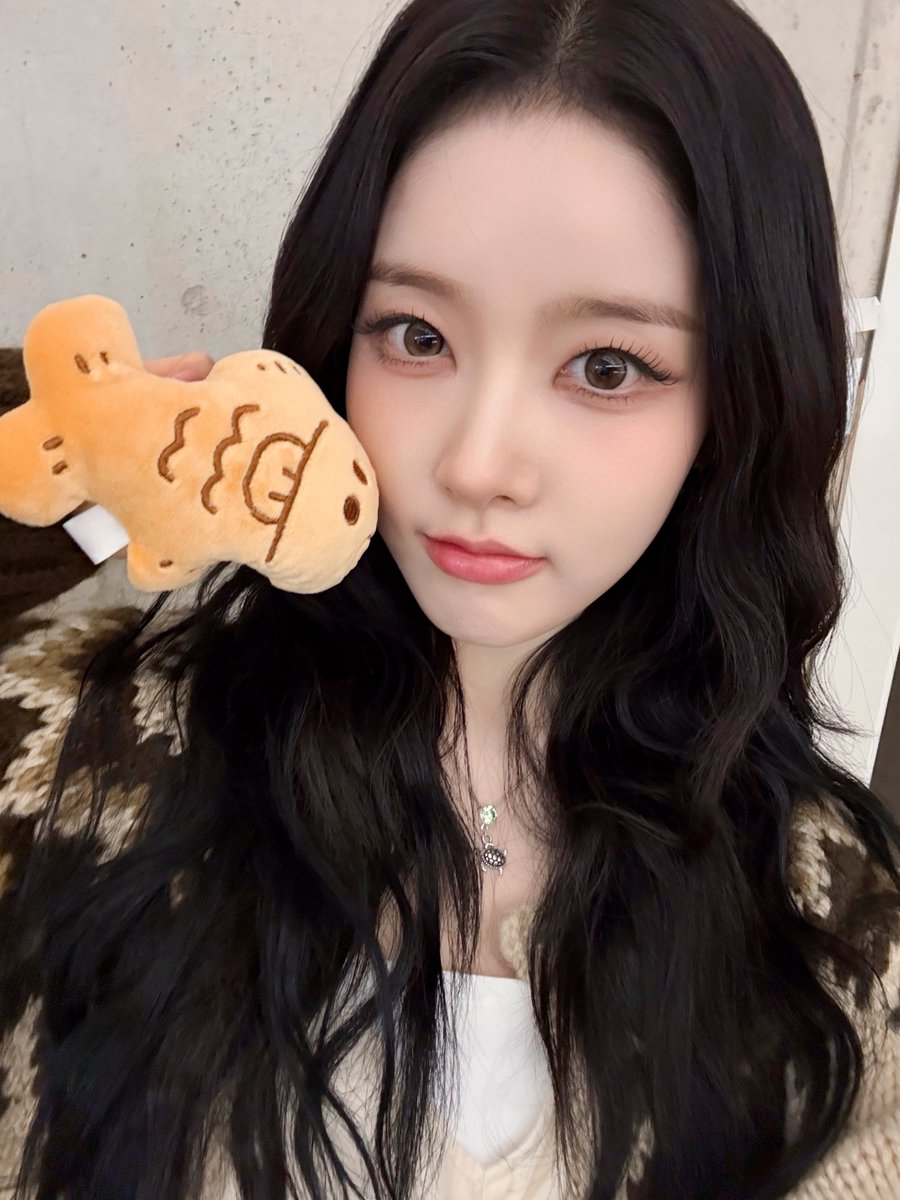 Recent activity shot of STAYC