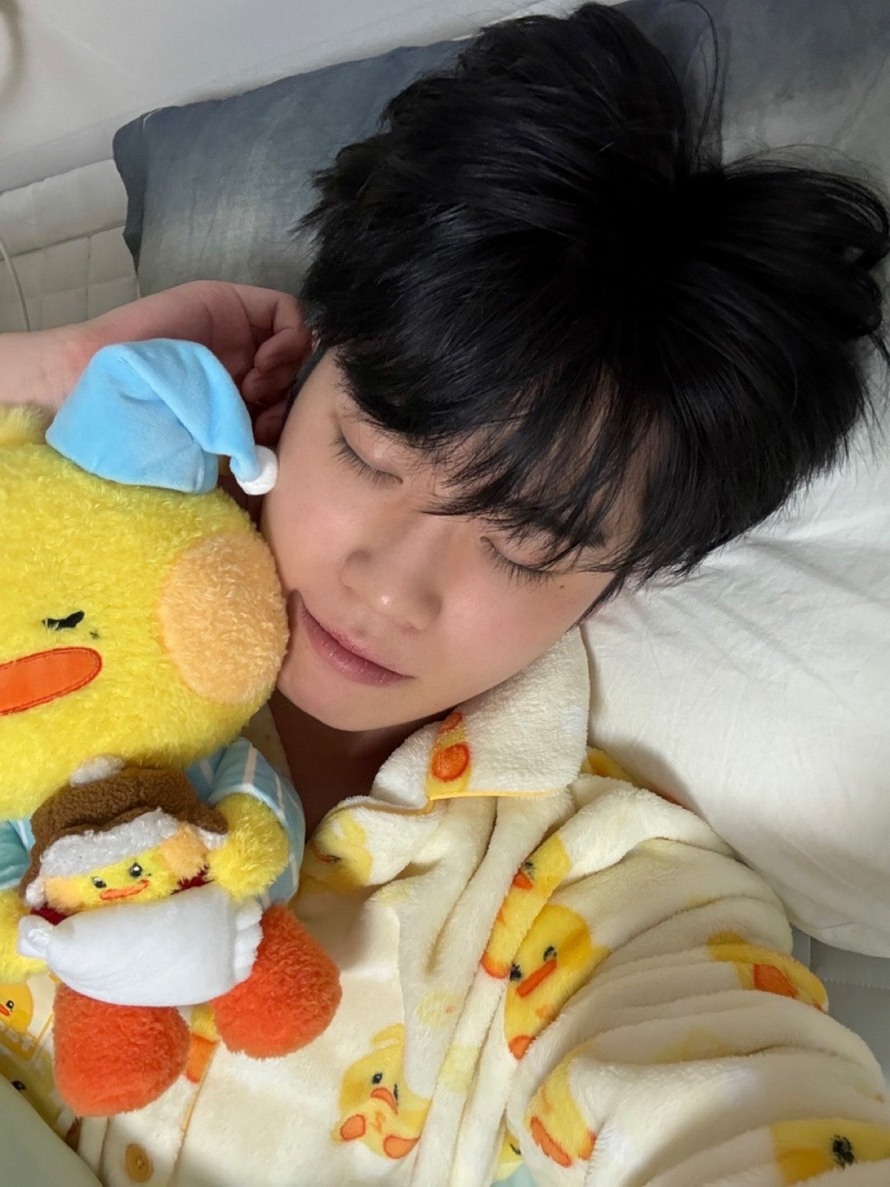 A moment captured by Kim Taerae (ZEROBASEONE)'s fan