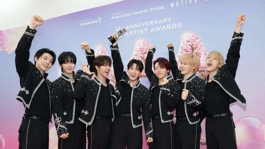 Behind-the-scenes cut of AHOF