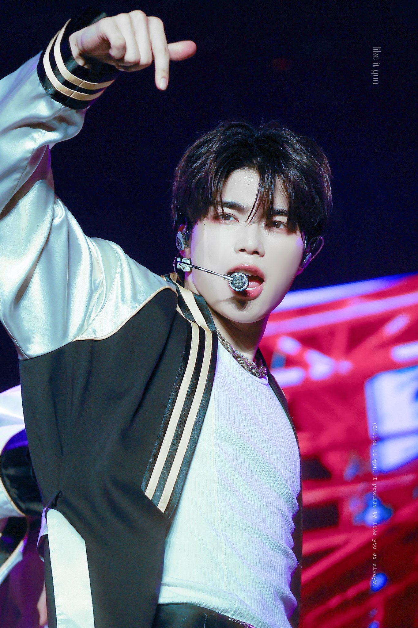 Latest photo of Park Gunwook (ZEROBASEONE)