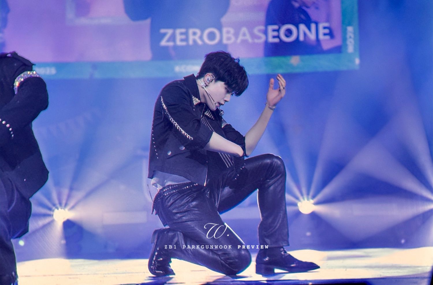 パク・ゴヌク (ZEROBASEONE)の最新写真
