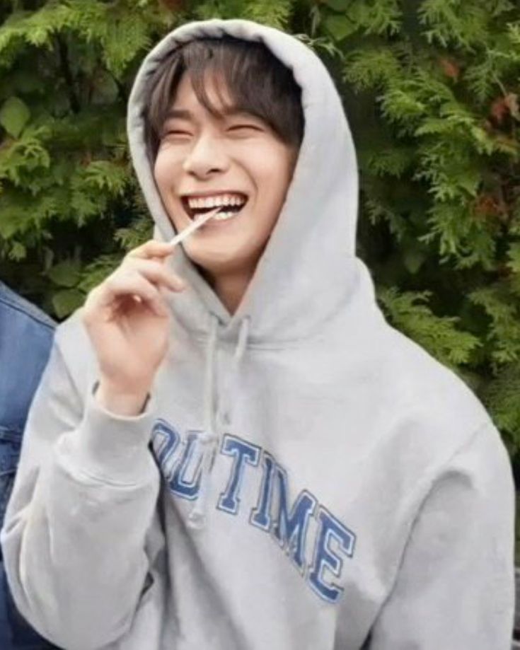 Recent activity shot of Moonbin (ASTRO)