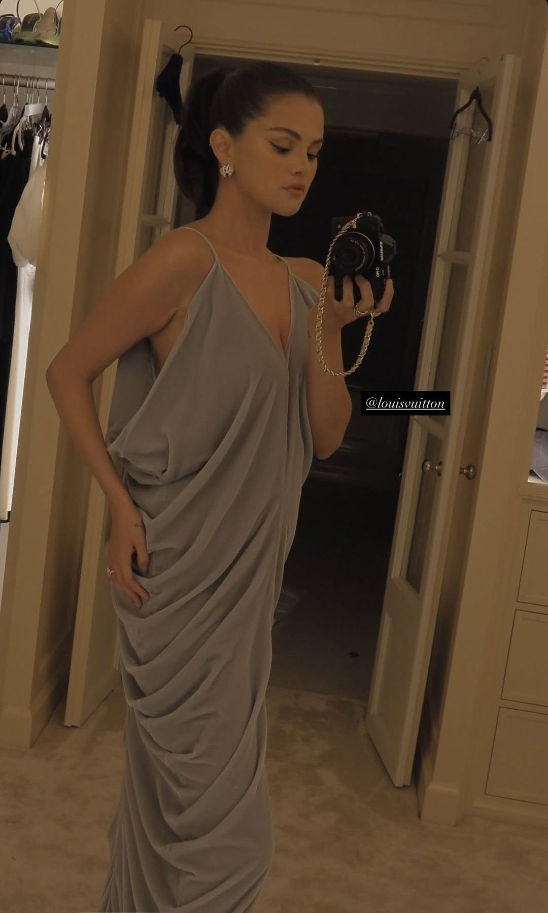 Latest photo of Selena Gomez