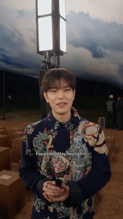 The most beloved wallpaper among Seungmin (Stray Kids)'s fans