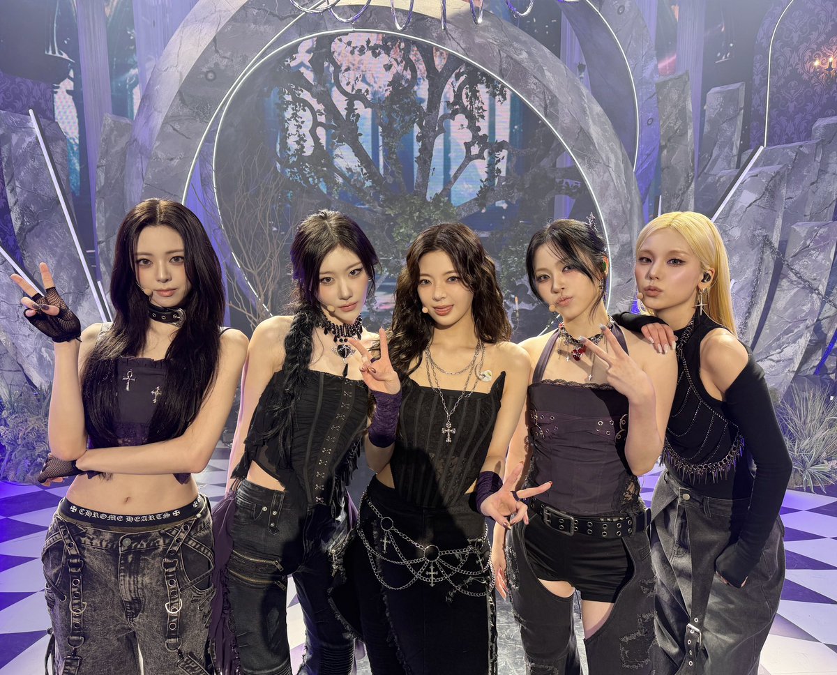 ITZY 최근 활동샷