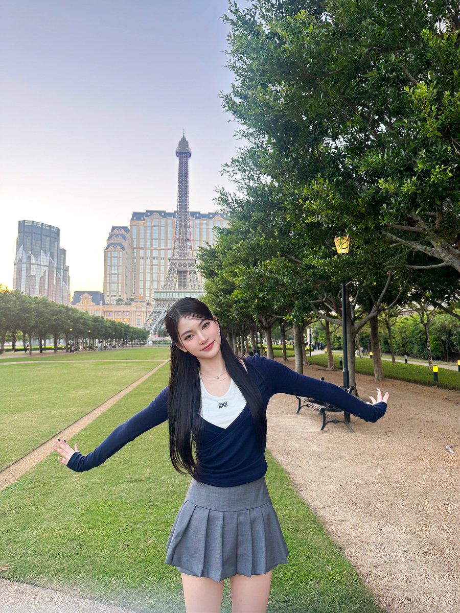 Recent activity shot of STAYC