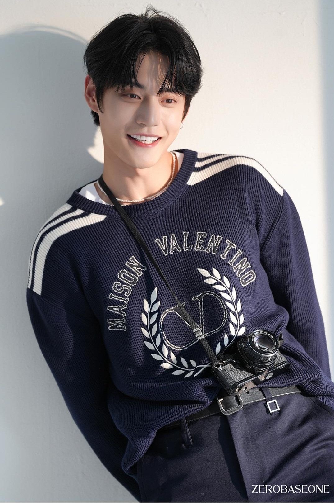 A moment captured by Kim Jiwoong (ZEROBASEONE)'s fan