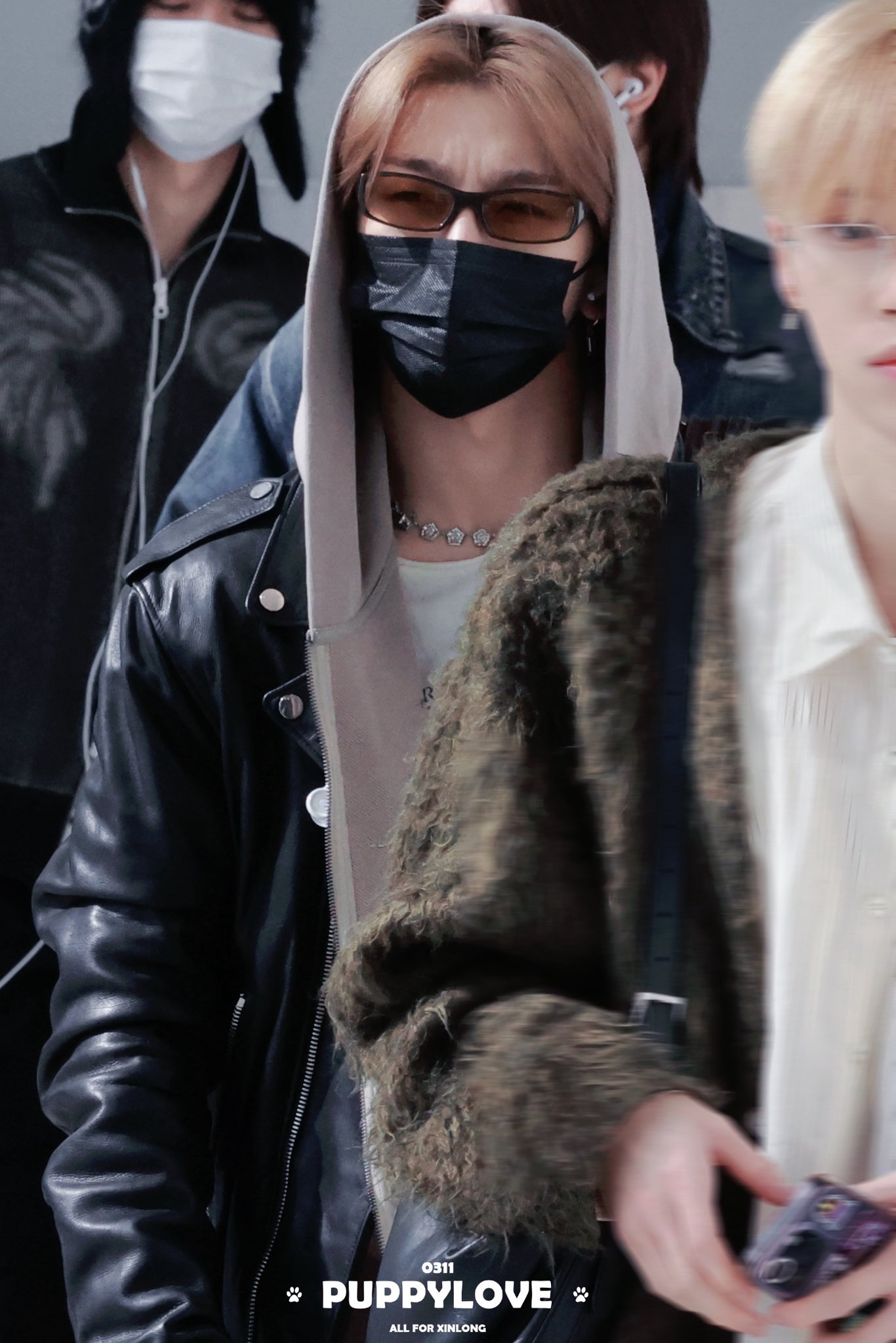 Behind-the-scenes cut of He Xinlong (ALPHA DRIVE ONE)