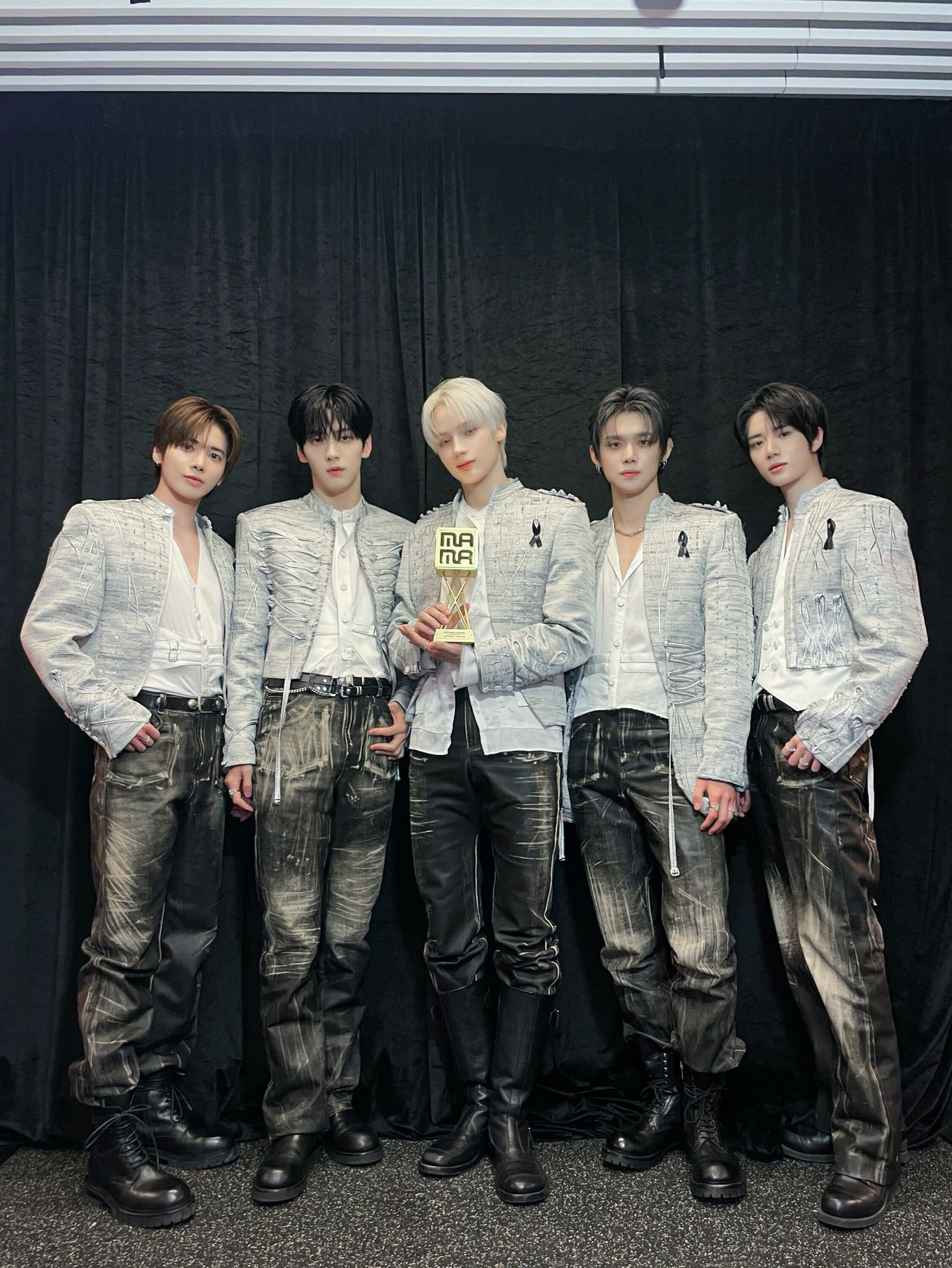 투모로우바이투게더의 최신 사진