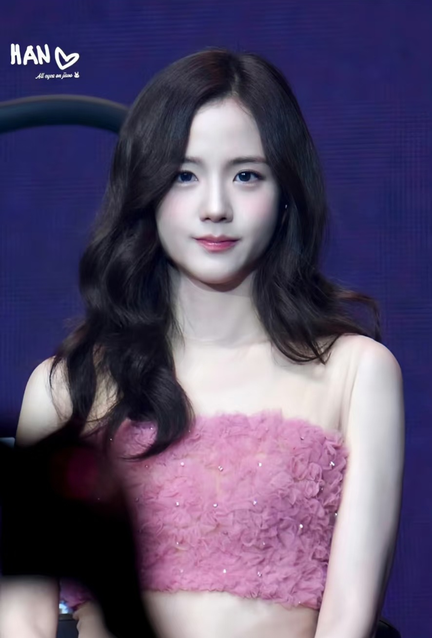 ジス (BLACKPINK)の舞台裏ショット