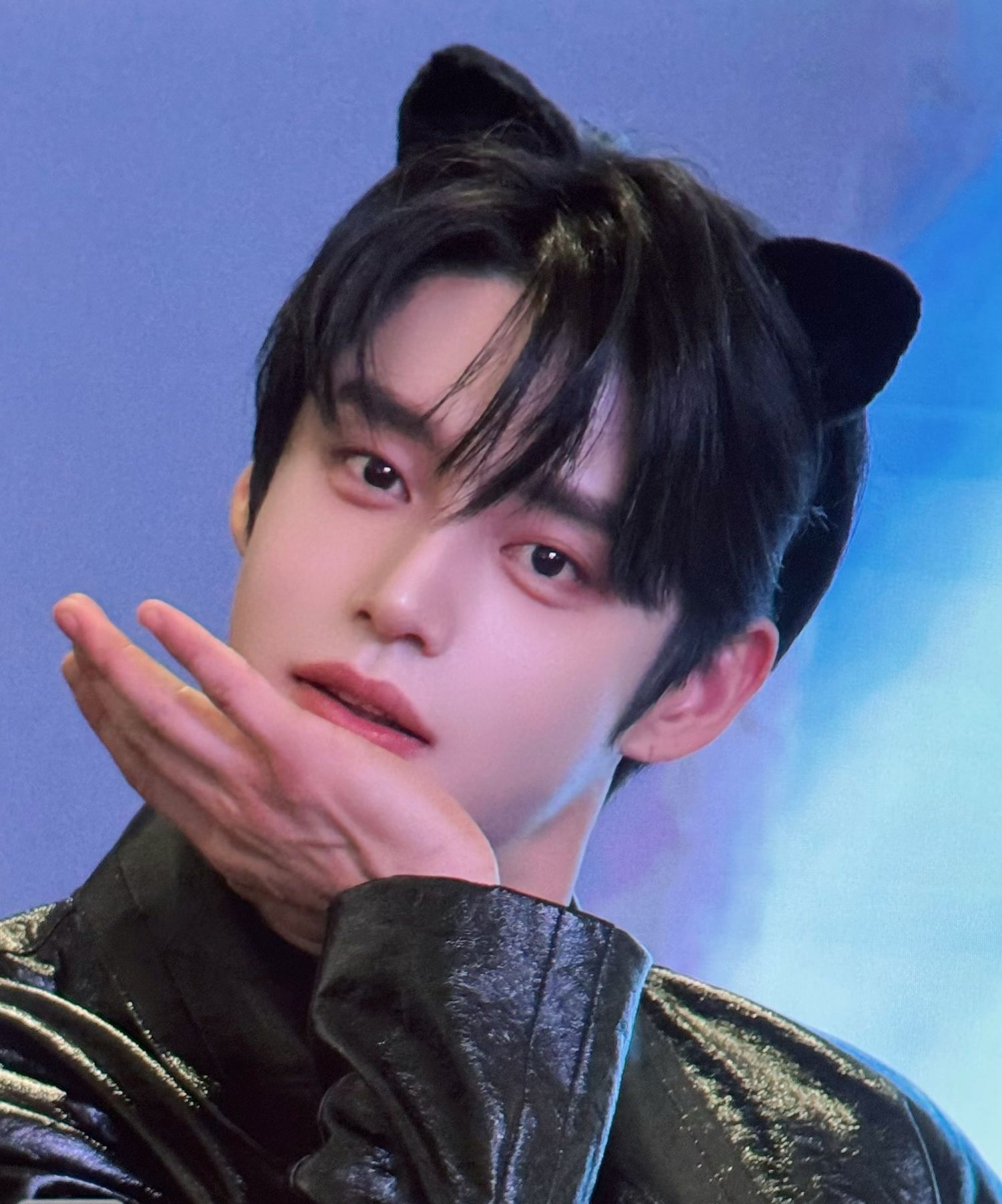 Latest photo of Kim Jiwoong (ZEROBASEONE)