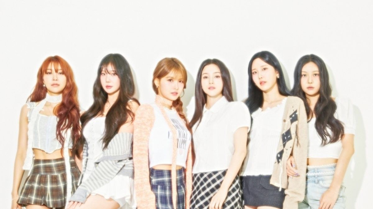 A moment captured by MOMOLAND's fan