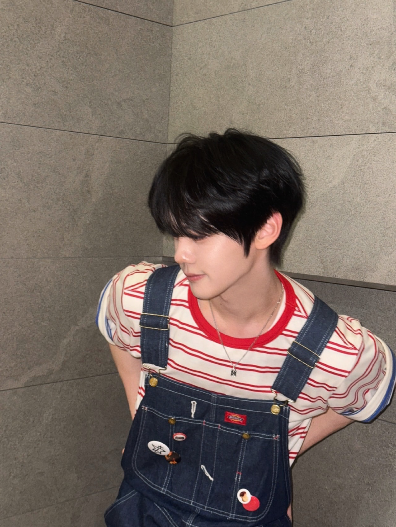 Latest photo of Kim Gyuvin (ZEROBASEONE)