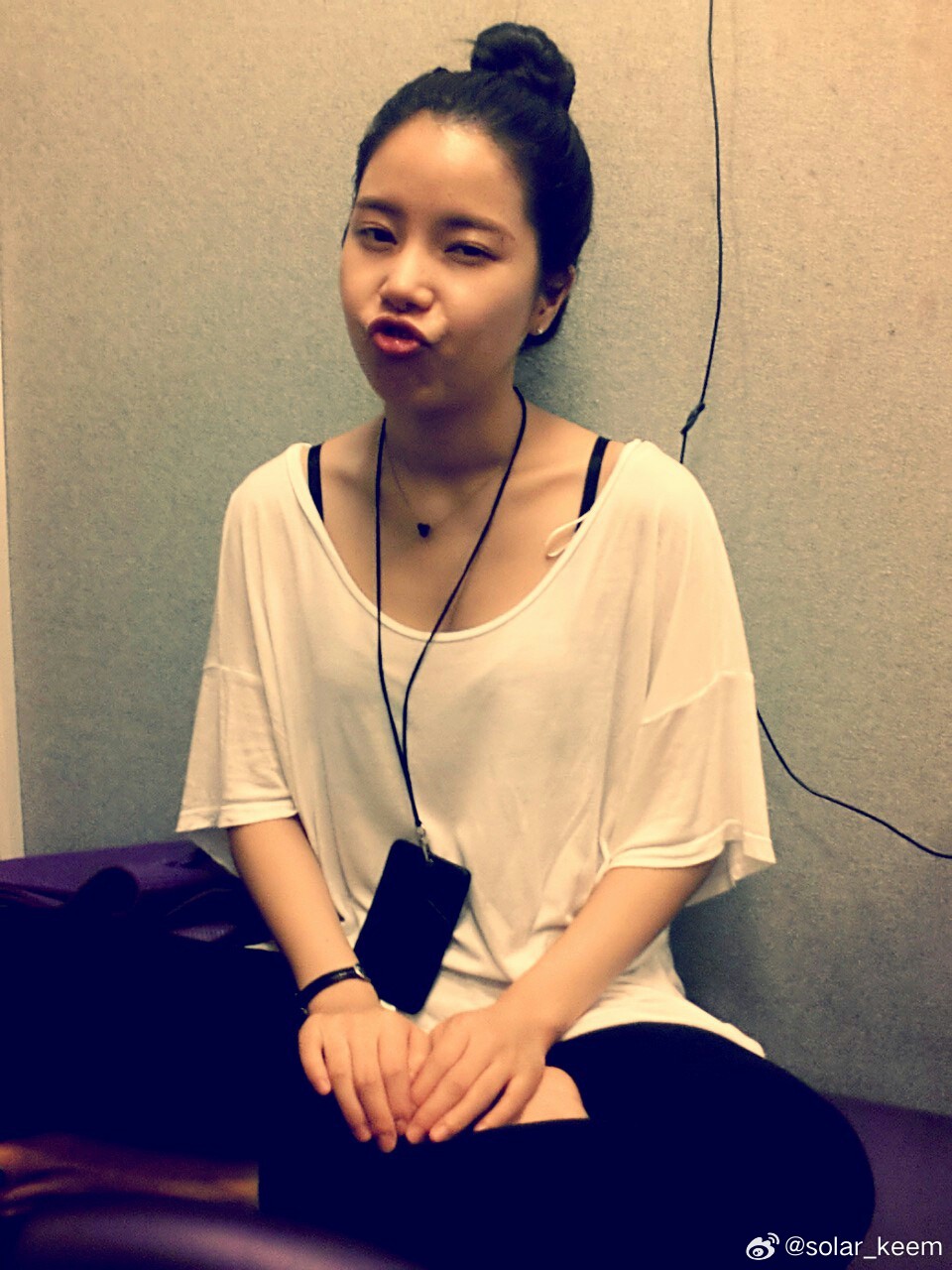 Behind-the-scenes cut of Solar (MAMAMOO)