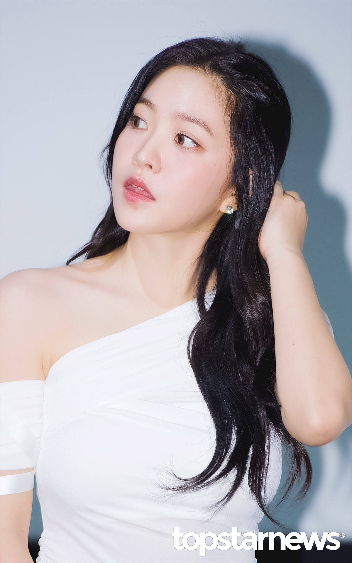 Behind-the-scenes cut of Yeri (Red Velvet)