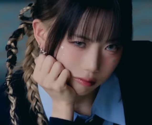 清水恵子 (ME:I)の舞台裏ショット