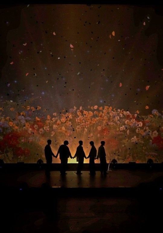 Latest photo of TOMORROW X TOGETHER