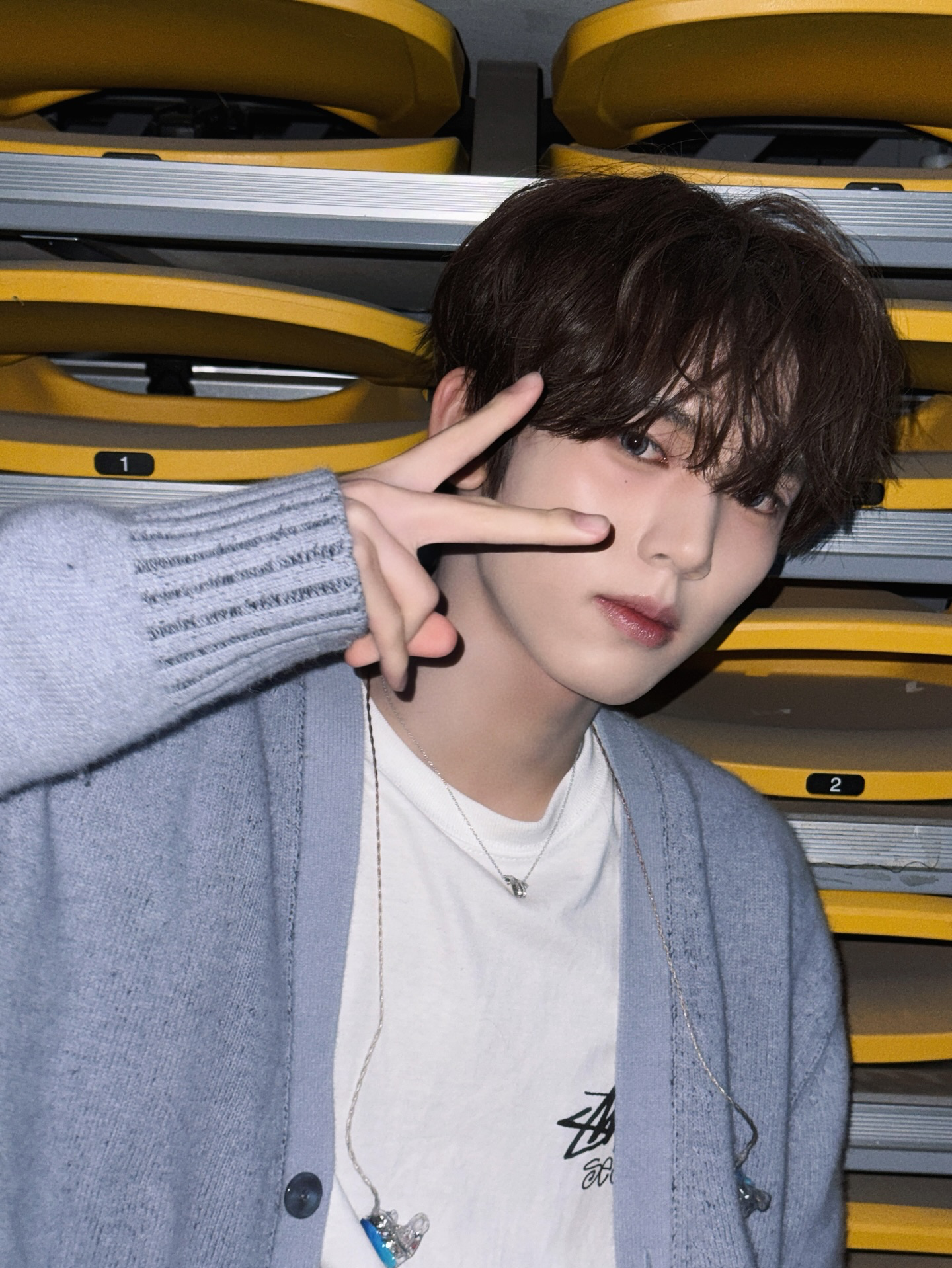 Recent activity shot of Han Yujin (ZEROBASEONE)