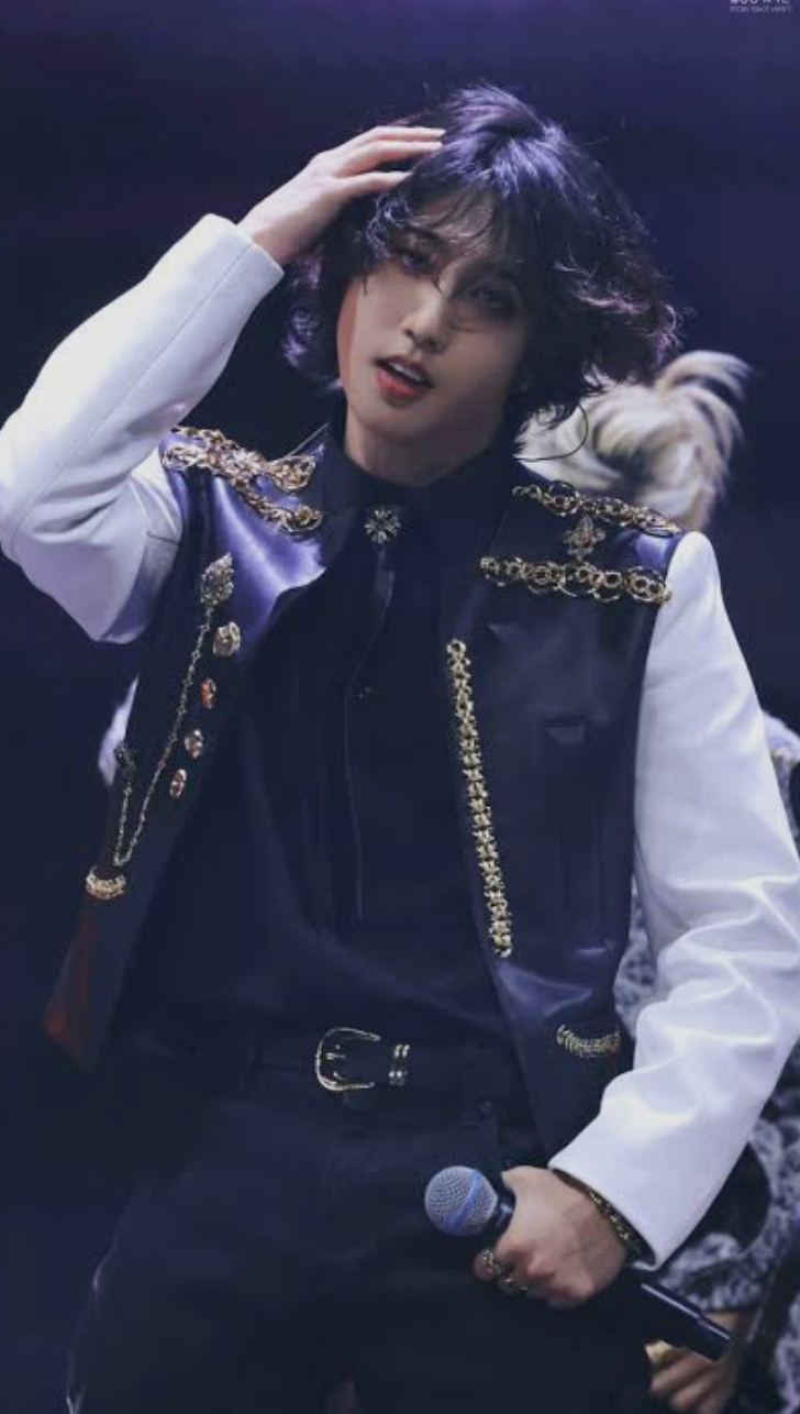 Fan-made special wallpaper for HAN (Stray Kids)