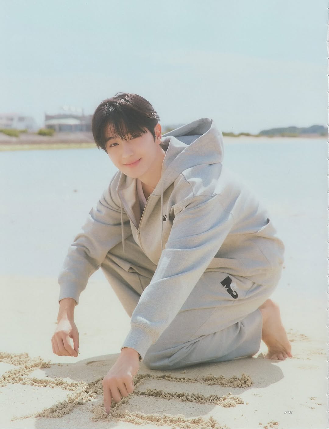 賢在 (THE BOYZ)粉絲拍下的瞬間