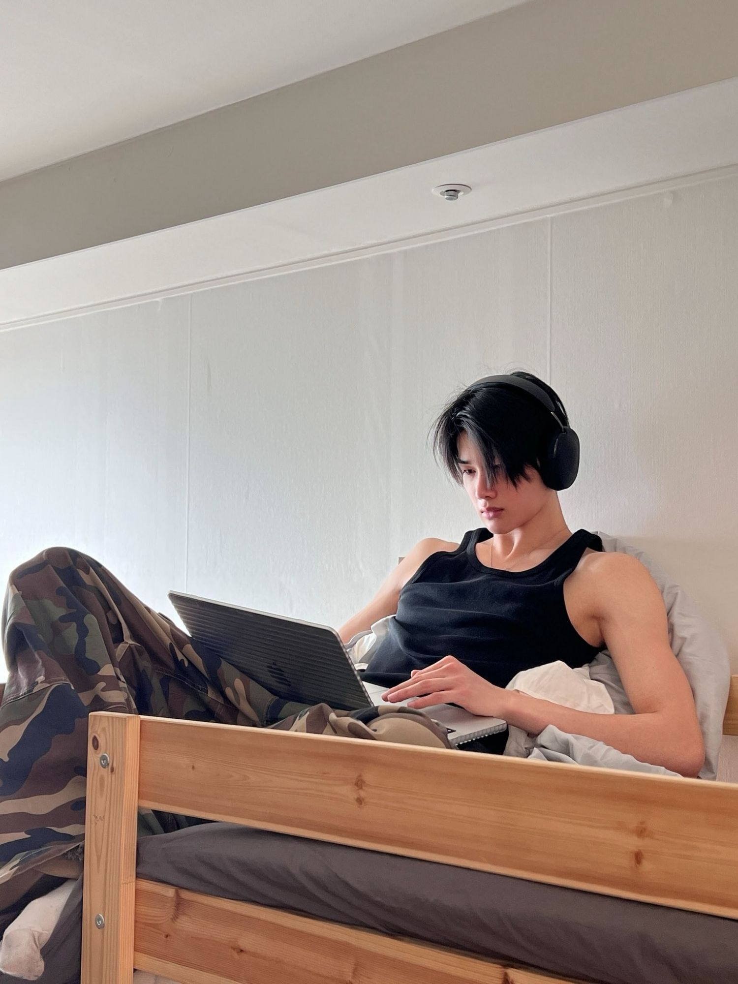 Latest photo of Jo (&TEAM)