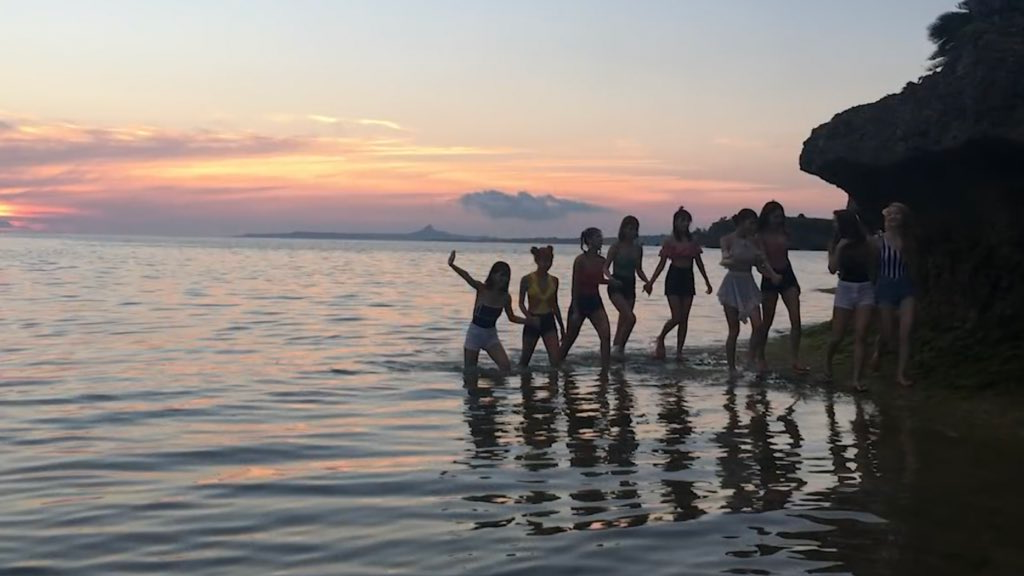 Latest photo of TWICE