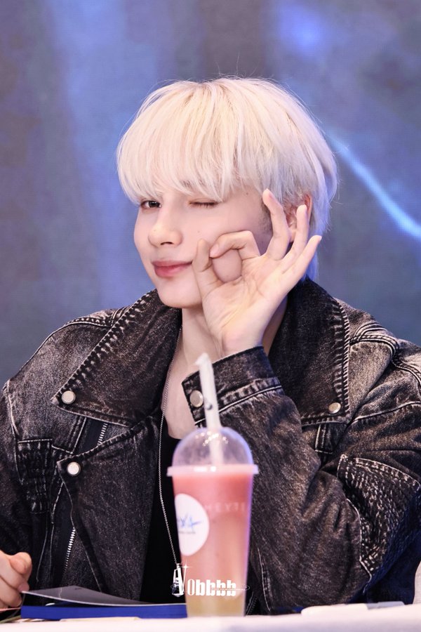 Latest photo of HueningKai (TOMORROW X TOGETHER)