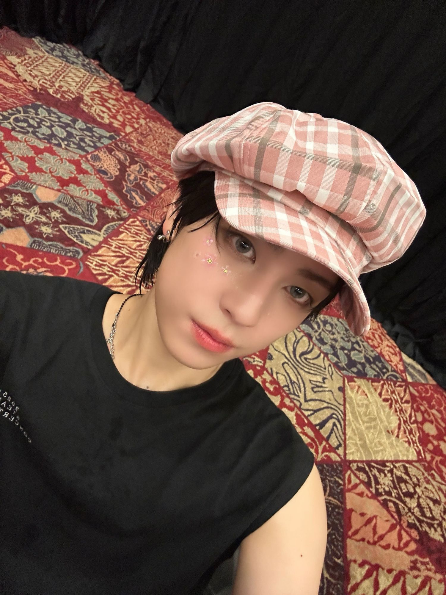 Behind-the-scenes cut of Taki (&TEAM)