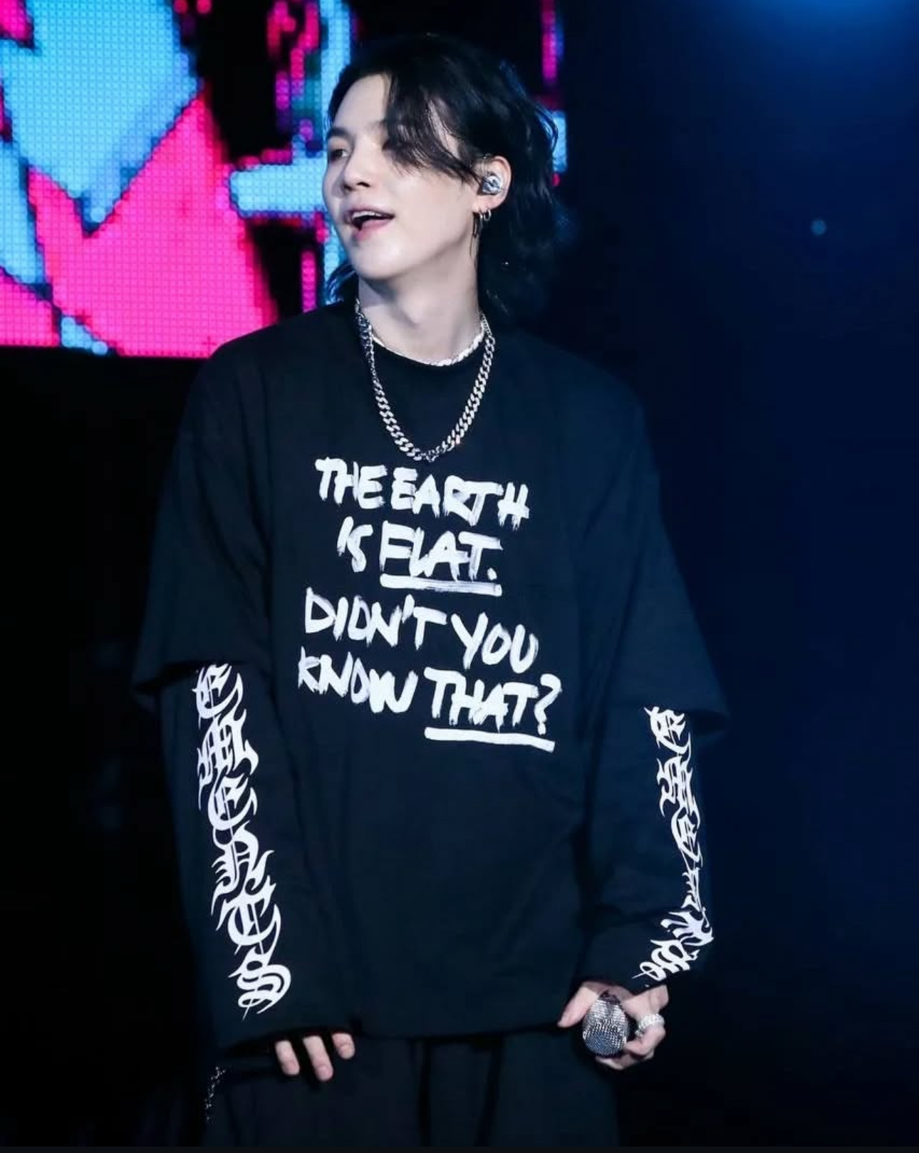 Potret di balik layar SUGA (BTS)