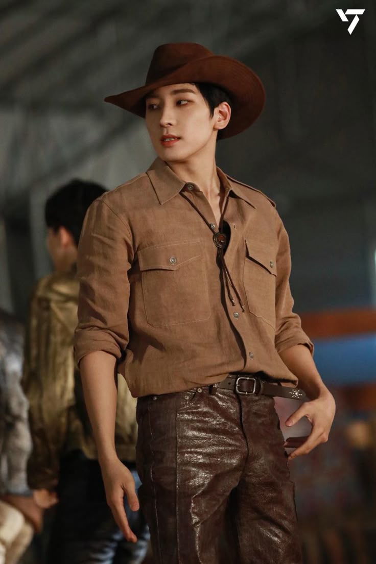 Recent activity shot of Wonwoo (SEVENTEEN)