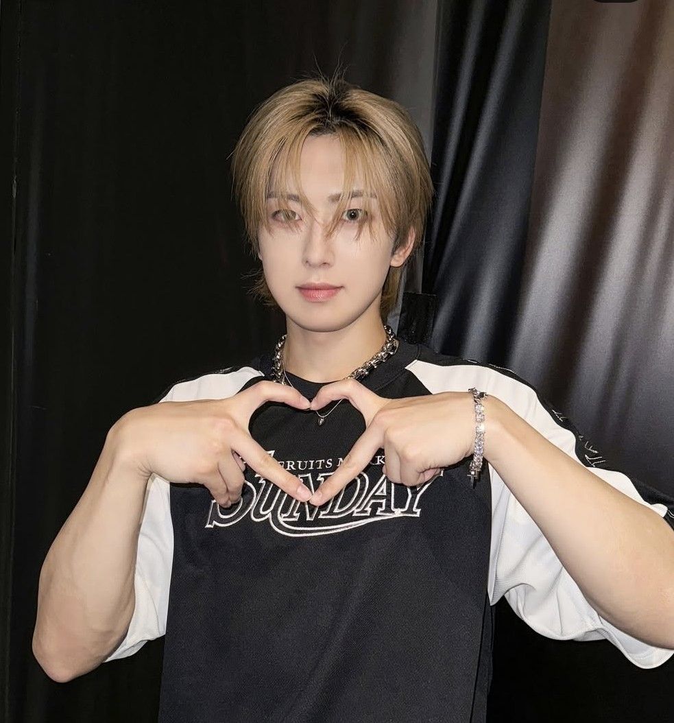 A moment captured by Fuma (&TEAM)'s fan