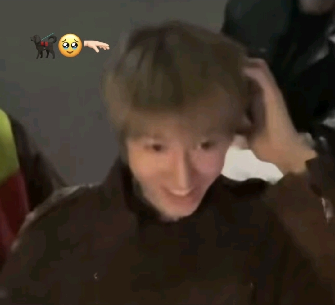 Behind-the-scenes cut of Martin (CORTIS)