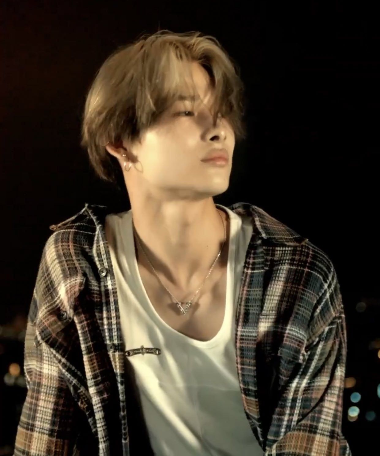 NI-KI (ENHYPEN)的最新照片