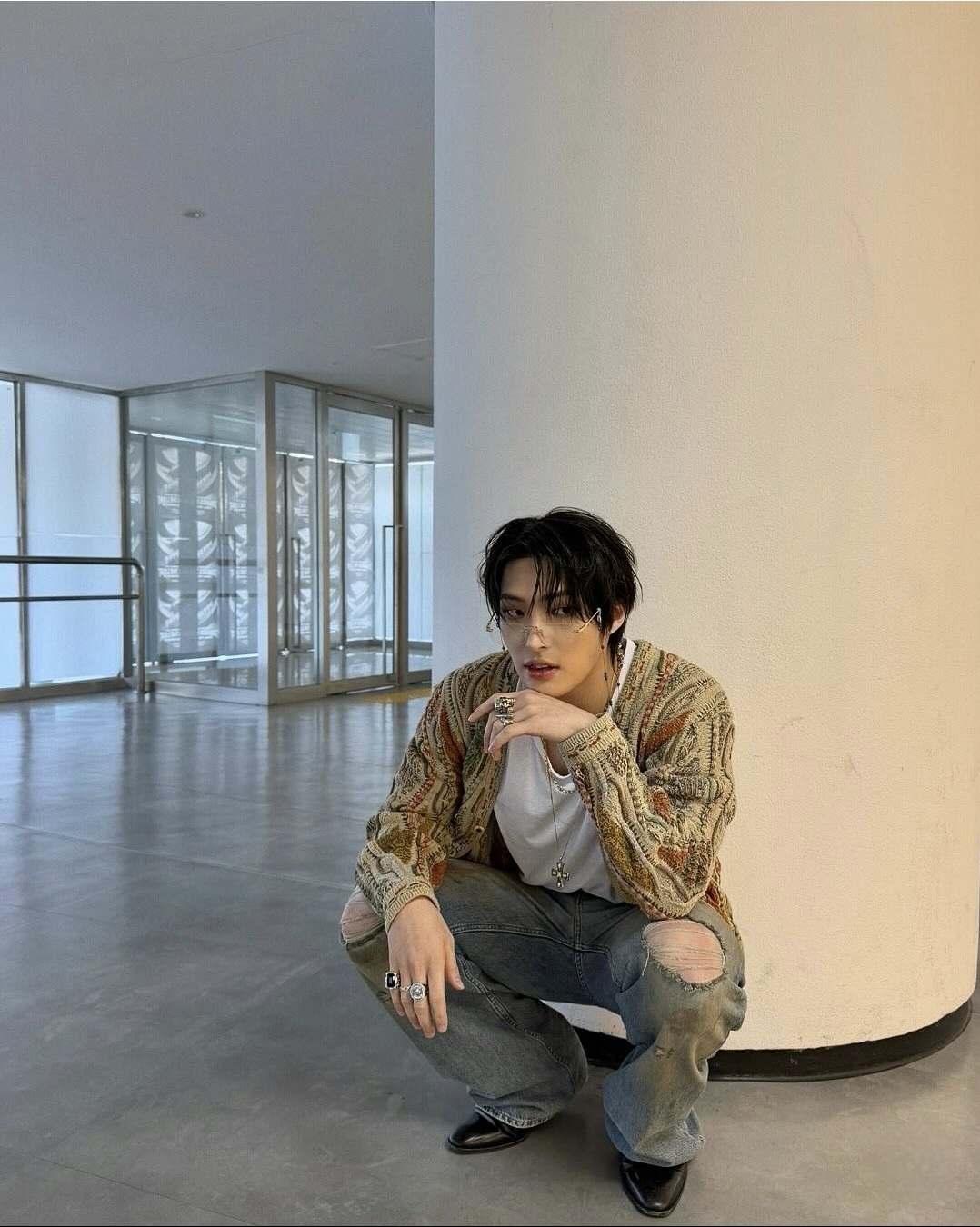 Behind-the-scenes cut of Mingi (ATEEZ)