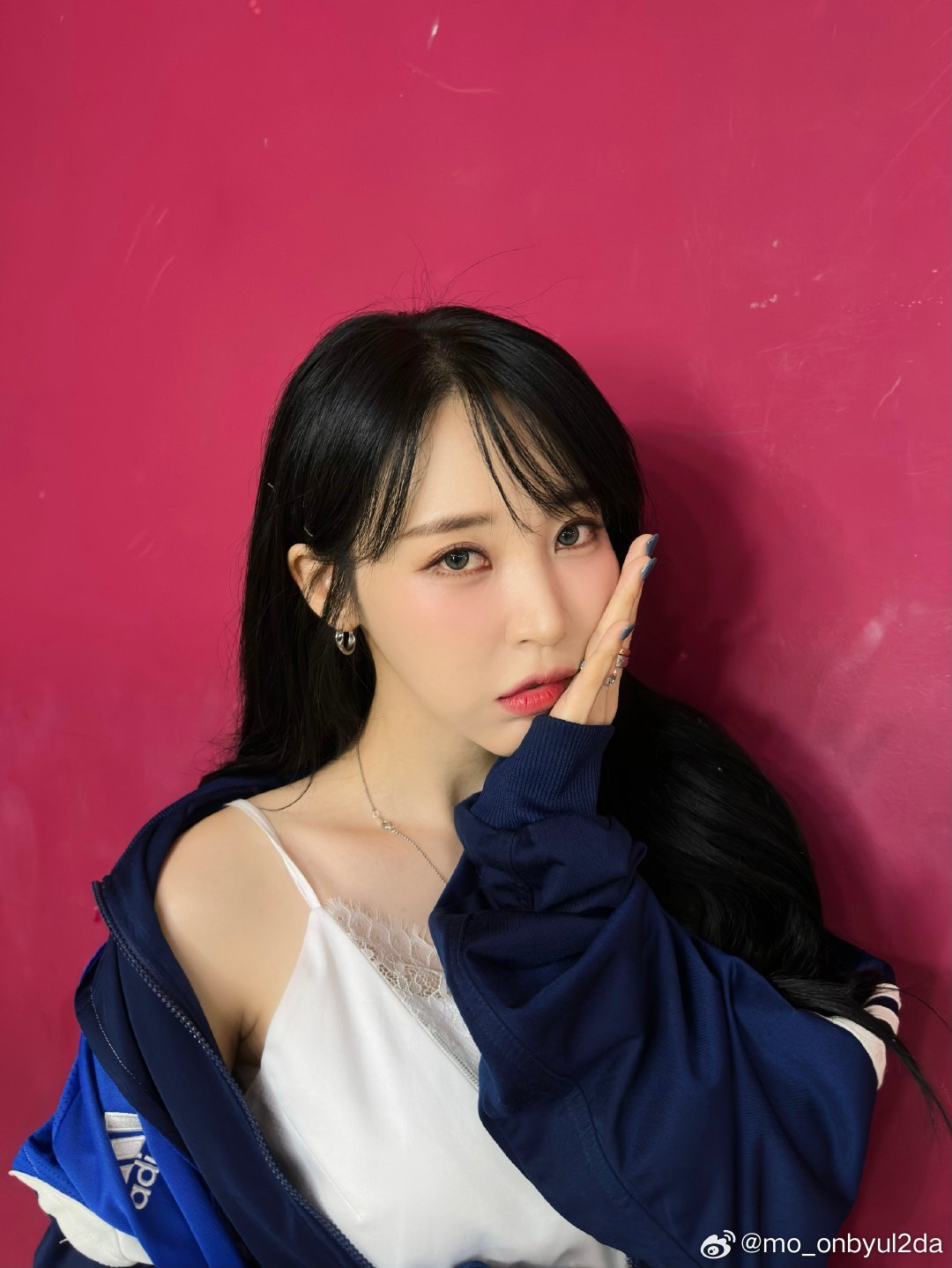 A moment captured by Moonbyul (MAMAMOO)'s fan