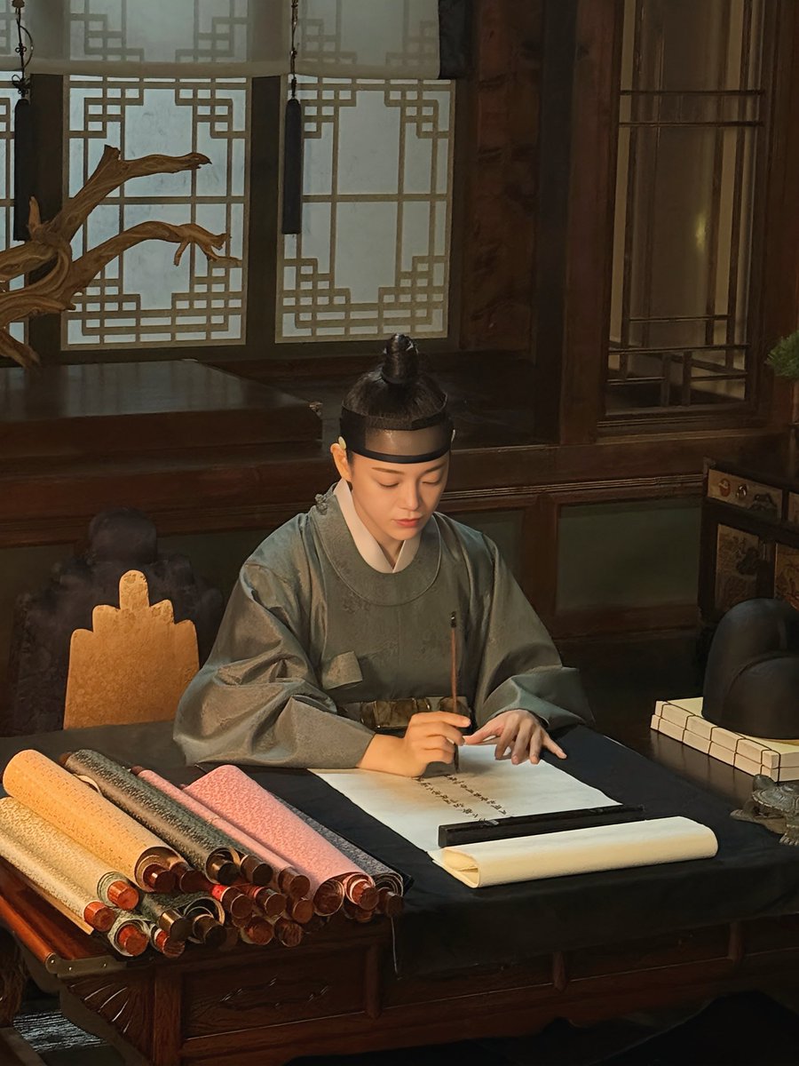 世正的最新照片