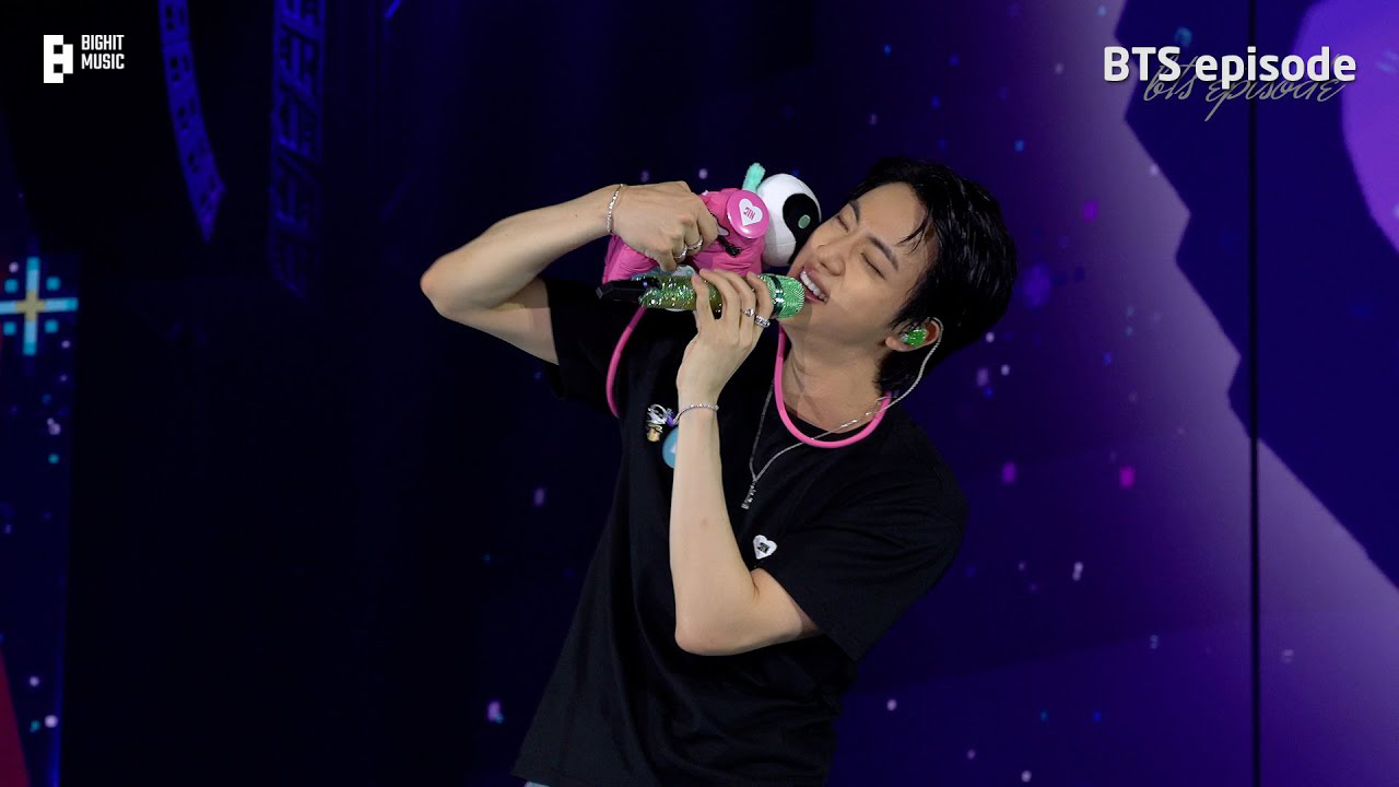 A moment captured by Jin (BTS)'s fan