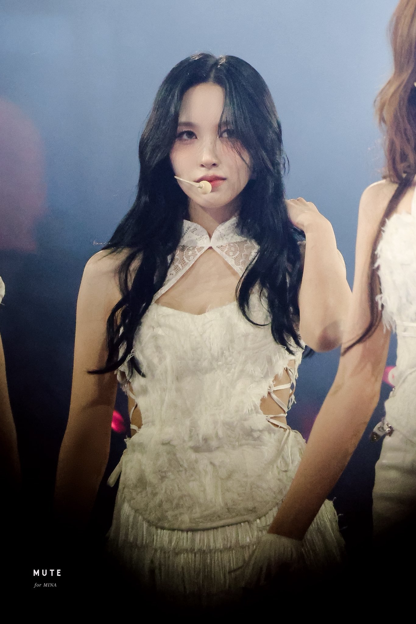 Behind-the-scenes cut of Mina (TWICE)