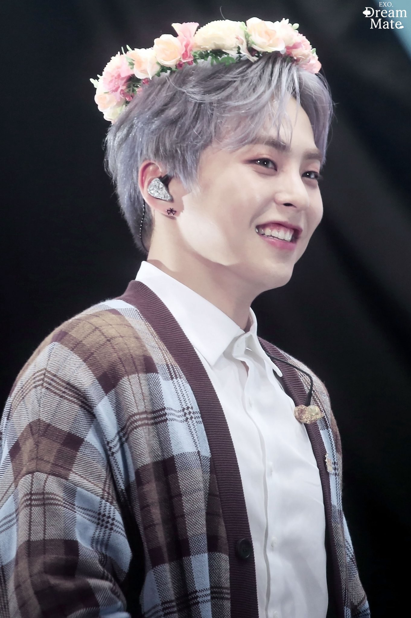Xiumin (EXO)的幕后花絮