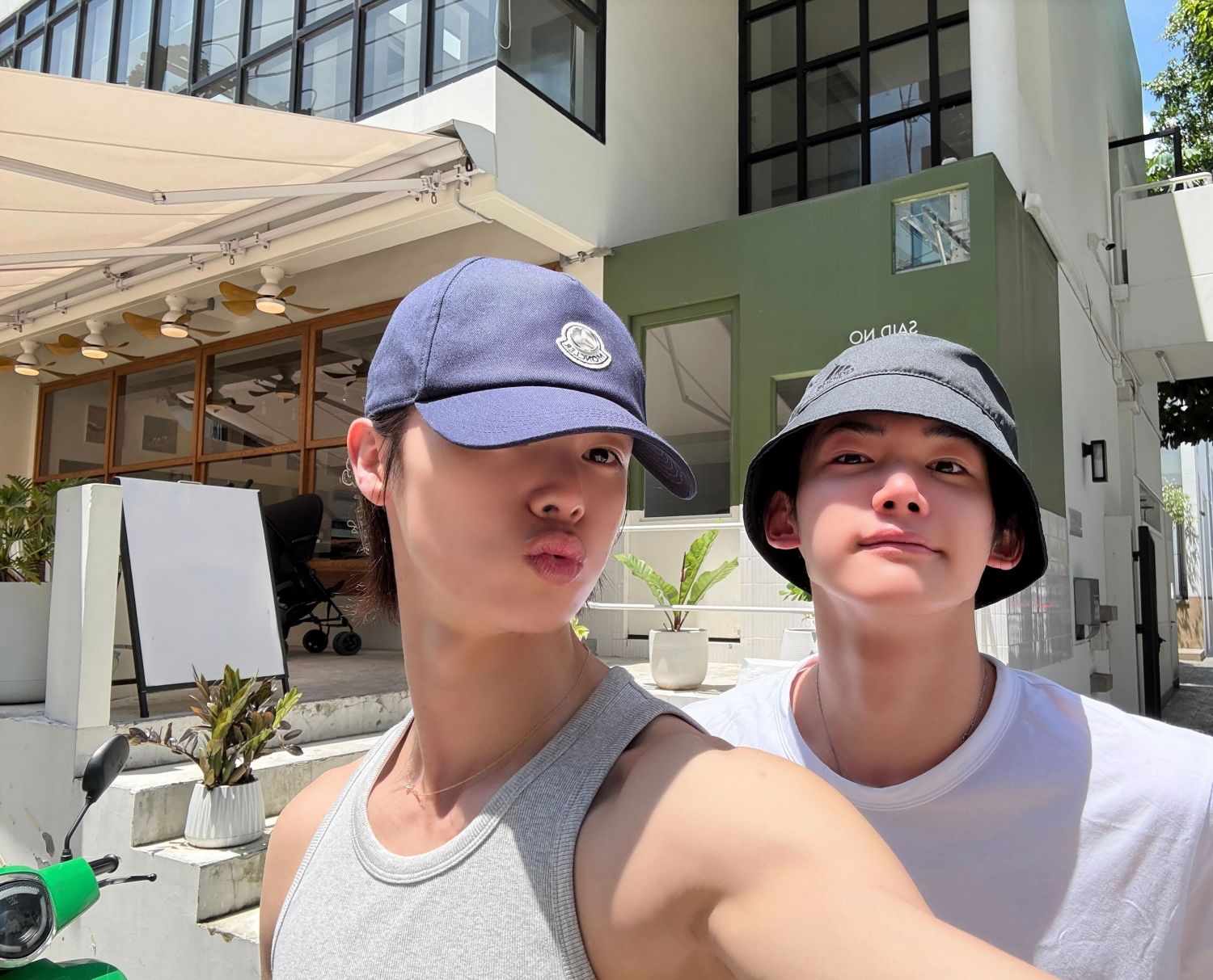 Behind-the-scenes cut of K (&TEAM)