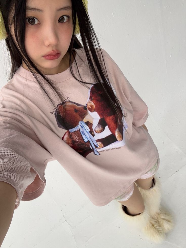 Behind-the-scenes cut of Wonhee (ILLIT)